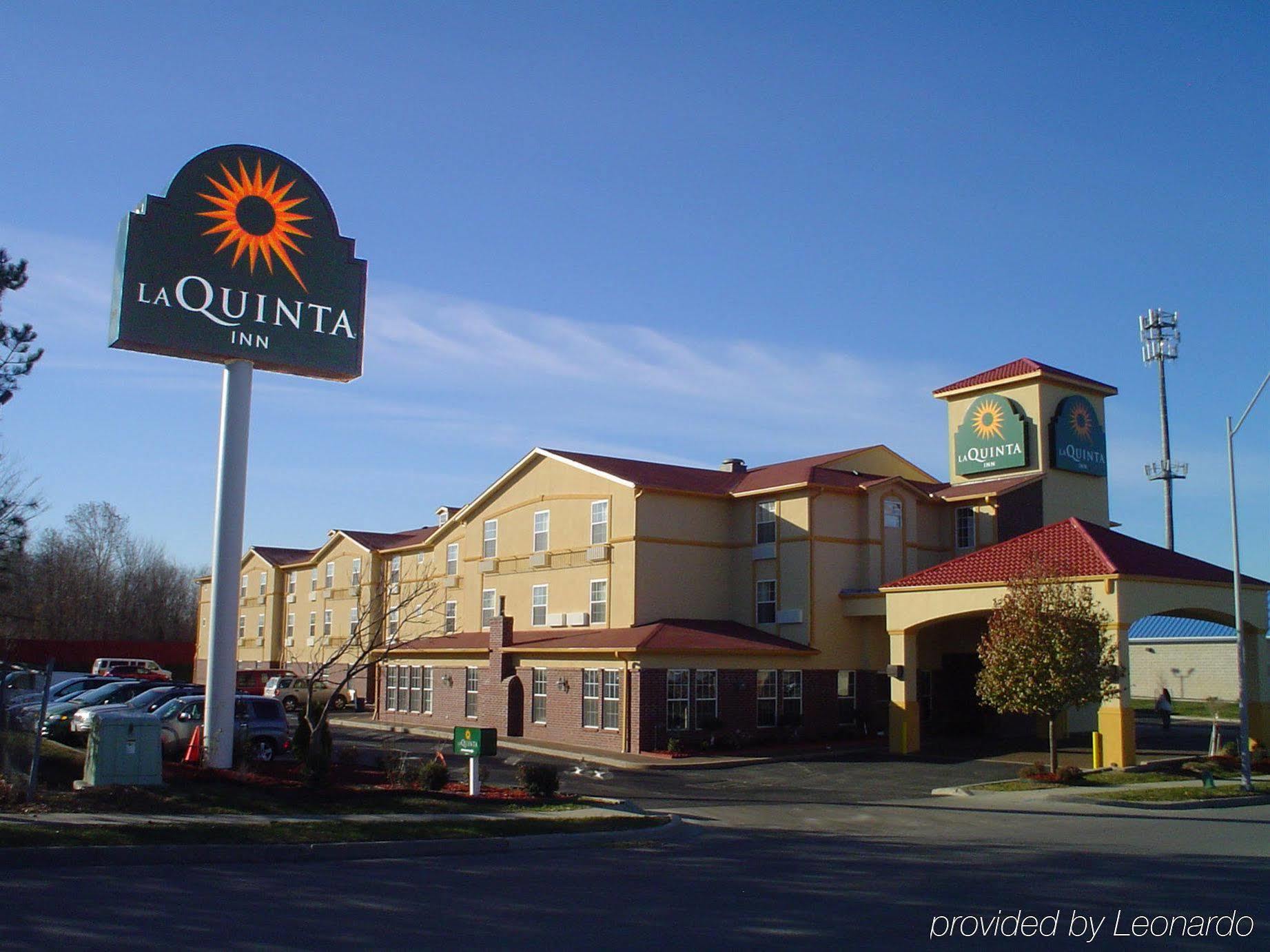 La Quinta By Wyndham Kansas City Airport Eksteriør billede